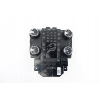Панель радио навигации volvo v40 ii 31346948