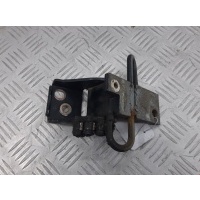 Петля двери передней левой Audi A4 B5 (-) 1998 8D0831411C