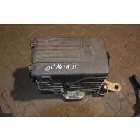 Skoda октавия ii корпус , подставка akumulatora