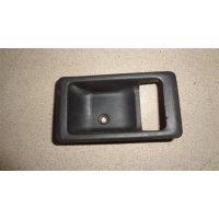Накладка ручки внутренней левой Land Rover Discovery 1 1989-1998 1995 DBP6533LNF