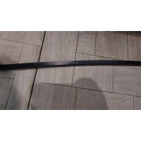 Накладка стекла переднего правого (бархотка) Land Rover Discovery 3 2004-2009 2004 CGE000482
