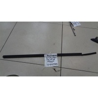 Накладка стекла заднего левого (бархотка) Renault Scenic 1 1996-2003 1998 7701204811