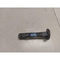 Направляющая подголовника VAG Touran (2003 - 2010) 1K0881920AD82V