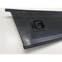 Накладка задней правой двери Kia K5 III 2020- 83260L2010