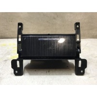 Ящик центральный nissan Pathfinder R51 684755X00A