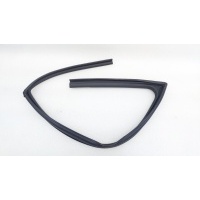 Уплотнитель стекла двери Kia Ceed CD 2022 82540J7000