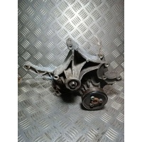 Кронштейн Volkswagen Passat B5 1996-2000 1998 028903143AF