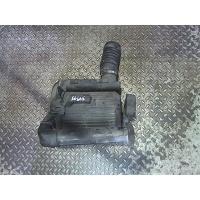 Корпус воздушного фильтра Volkswagen Transporter 4 1991-2003 1995 028129607K