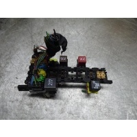 Блок предохранителей Audi 80 1994 8a1937503