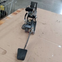Kia карнавал iii педаль potencjoner 9381038000