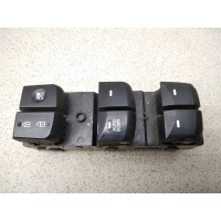 Блок управления стеклоподъемниками hyundai Elantra 2011-2016 935703X332RY