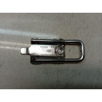 Скоба крепежная Ford Kuga (2008 - 2012) 1528399