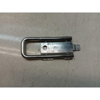 Скоба крепежная Ford Kuga (2008 - 2012) 1528399