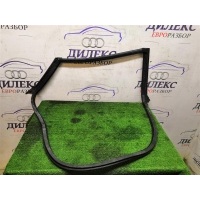 уплотнитель двери Audi A5 /S5 Coupe/Sportback 2008> 8T8833707C