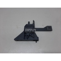 Кронштейн переднего бампера правый Mercedes Benz W246 B-klasse (2012 - 2018) 2466210234