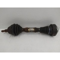 Полуось передняя левая (приводной вал, ШРУС) Volkswagen Golf-4 2000 1J0407271GC
