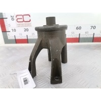 Подушка (опора) крепления двигателя Volkswagen T5 (-) 2004 7H0199849AT