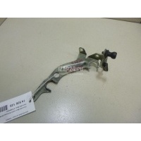 Кронштейн (сопут. товар) Mercedes Benz W205 2014 2740940041
