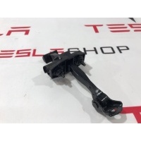 Ограничитель открывания двери задней Tesla Model 3 2020 1089509-00-B