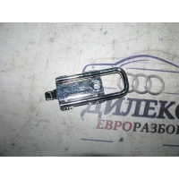 крюк багажного отделения Ford Kuga 2008-2012 2011 1528399
