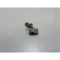 Фиксатор замка двери Mitsubishi Mirage (1995 - 2003) MU481091
