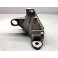 Кронштейн КПП Audi A6 C5 (S6,RS6) 2001 8D0399114S