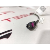 Фишка (разъем) электропроводка подкапотная Tesla Model X 2017 1082436-02-B,1507950-00-A,1047263-00-D