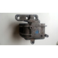 Лапа подушка двигателя volkswagen гольф v audi a3 1k0199262m