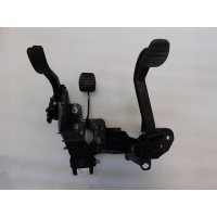Педаль сцепления dacia sandero iii 20 - 465409712r eu