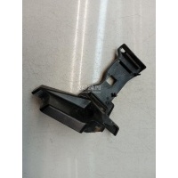 Фиксатор замка двери Ford Kuga (2008 - 2012) 1738440