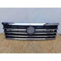 Решетка радиатора volkswagen volkswagen touareg 3 iii 760