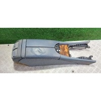 Подлокотник Mercedes E W211 2004 A2116800250
