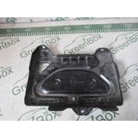 полка аккумулятора Mercedes E W212 2015 A2126200118