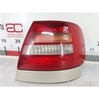 Фонарь задний правый Audi A4 B5 (-) 1999 8D0945096F