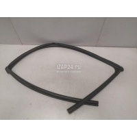 Уплотнитель стекла двери Mitsubishi ASX 2010 5705A401