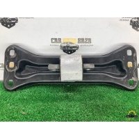Подушка крепления КПП Mercedes C W205 2015 A2052405300