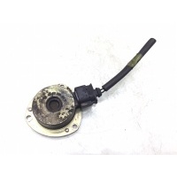 Клапан фазорегулятора Mercedes C W203 W203 2002 A1110510077
