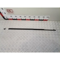 Уплотнитель стекла двери Land Rover Discovery 3 (-) 2005 ,CGE000482