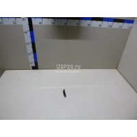 Крепеж Hyundai-Kia Sportage (2010 - 2015) 587572S300