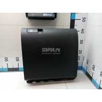 Ручка бардачка VAG Golf Plus (2005 - 2014) 5M0857147F81U