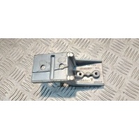 Кронштейн (крепление) Audi A6 C5 (S6,RS6) 2002 4B9813384A