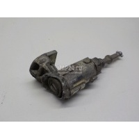 Вставка замка двери лев. Renault Kangoo 2008 7701209833