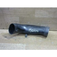 Патрубок воздушного фильтра Opel Signum 2004 9177098