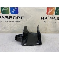 крепление балки подвески Skoda Rapid NK6 2020 6R0-501-543