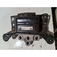 Подушка крепления двигателя Volkswagen Passat 2018 5Q0199555BJ