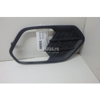 Решетка в бампер правая Ford Kuga (2012 - 2019) GJ5Z17K946AA