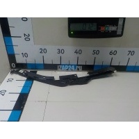 Направляющая стекла двери Land Rover Discovery Sport 2014 LR074803