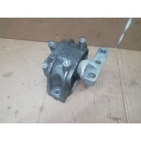 Подушка крепления двигателя Volkswagen Passat B6 2009 1K0199262CE