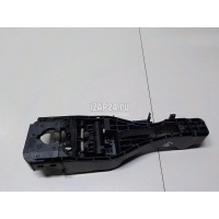 Кронштейн ручки VAG Macan 2013 95B839885B