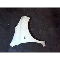Крыло перед. правая Nissan Micra K12E 2003-2010 2003 63100AX030